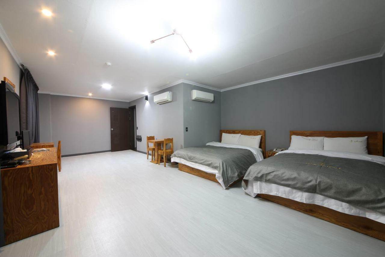 Gung Hotel ג'אונג'ו מראה חיצוני תמונה