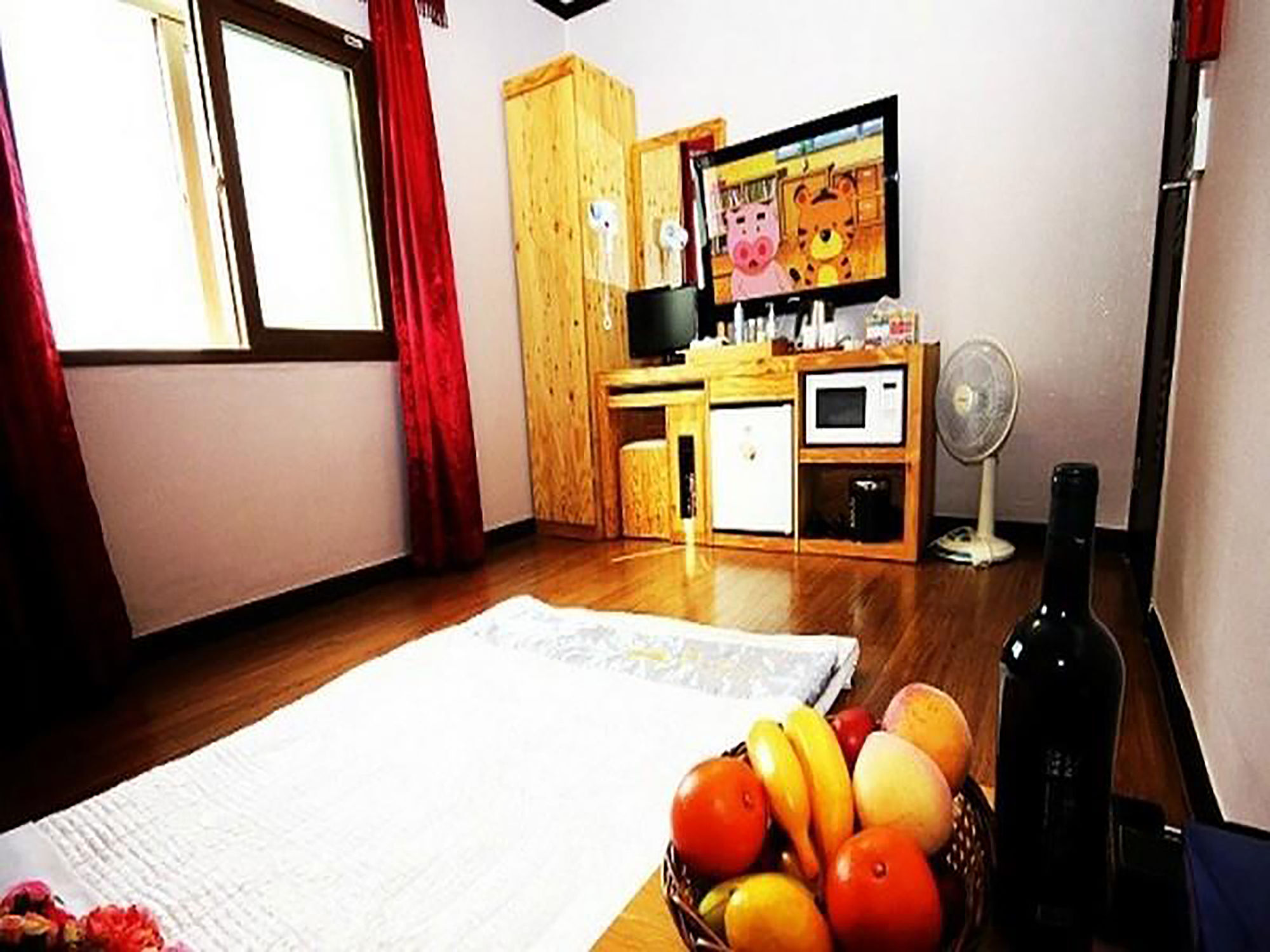 Gung Hotel ג'אונג'ו מראה חיצוני תמונה